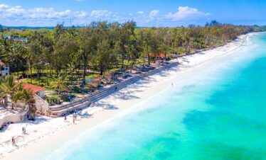 14 Days 13 Nights Kenyan Safari and Diani Beach Experience